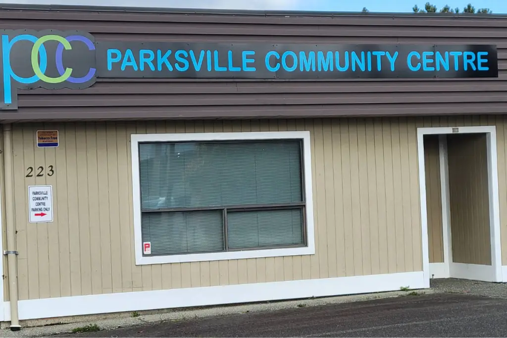 Parksville Community Centre Society to dedicate new hall to Duane Round